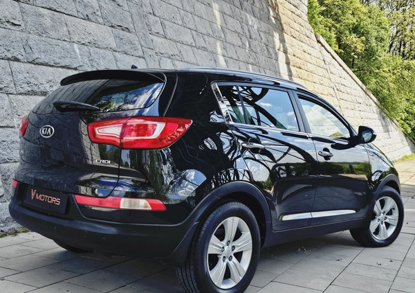 Kia Sportage cena 48900 przebieg: 211677, rok produkcji 2013 z Alwernia małe 781